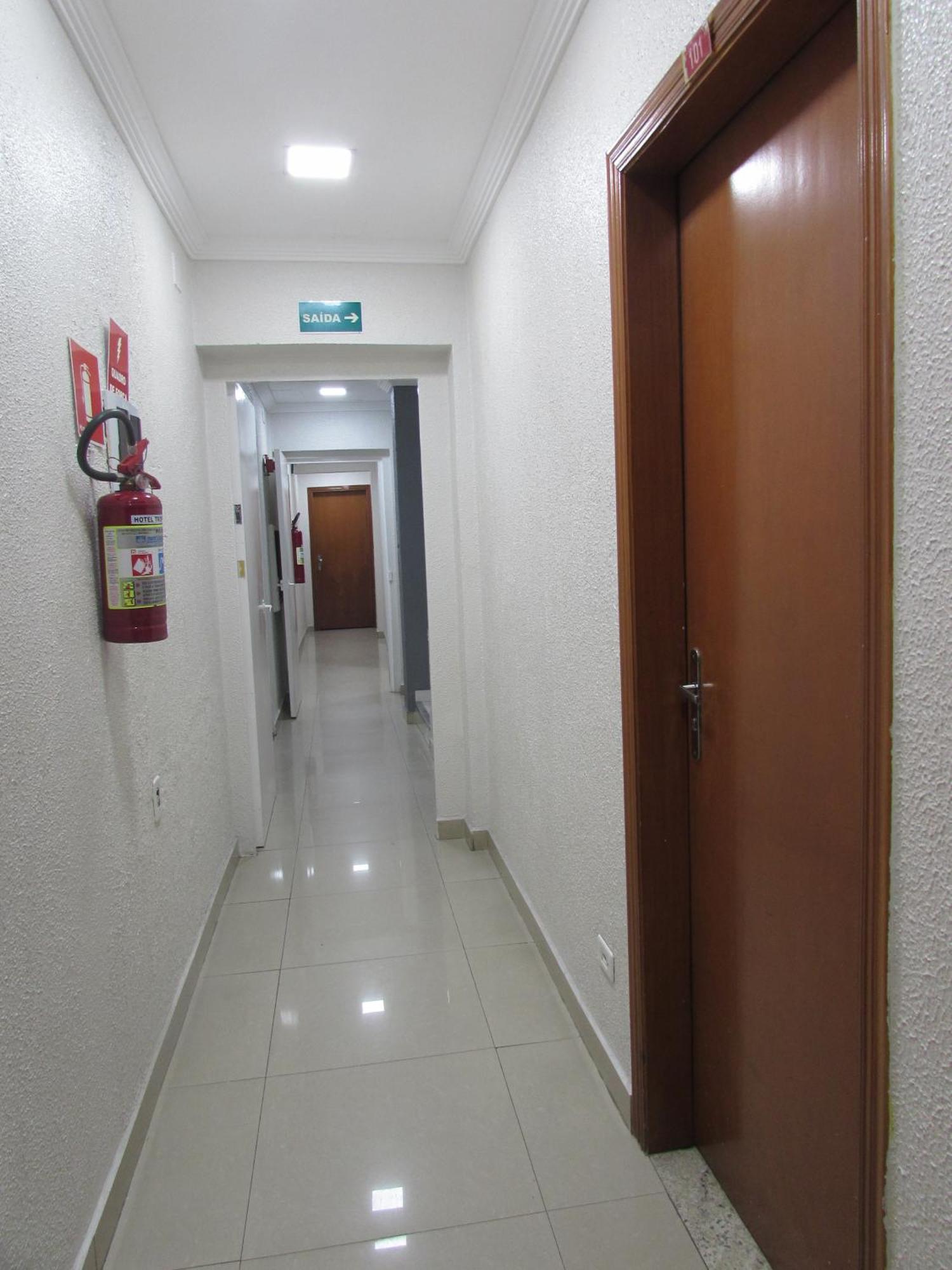 Hotel Tropicalia Proximo A 25 De Marco , Bras E Bom Retiro "Com Estacionamento Conveniado Ao Lado Do Hotel" São Paulo Zewnętrze zdjęcie
